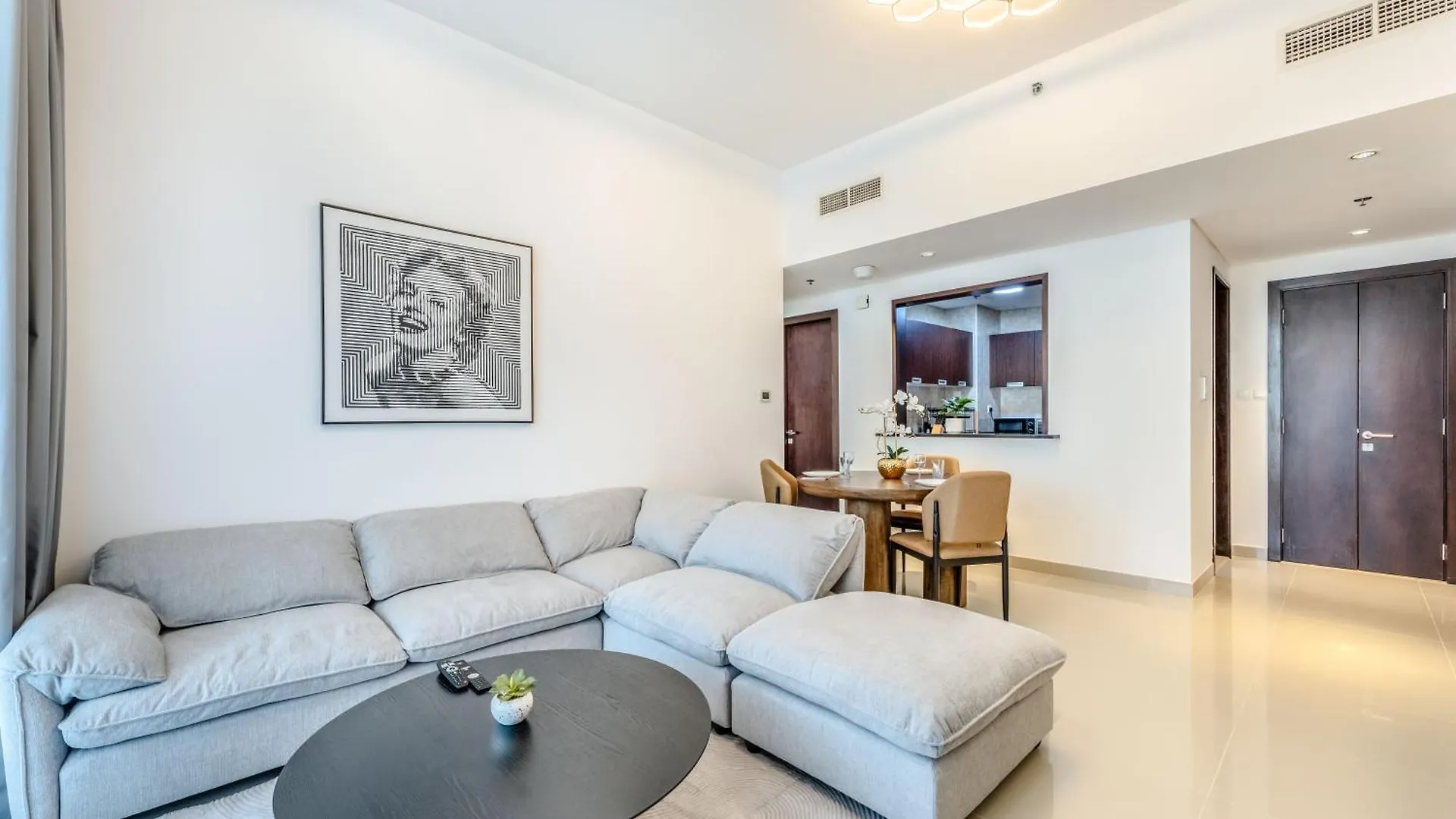 Apartment Stylish 1 Bedroom In The Medalist By Pk Holidays Dubai