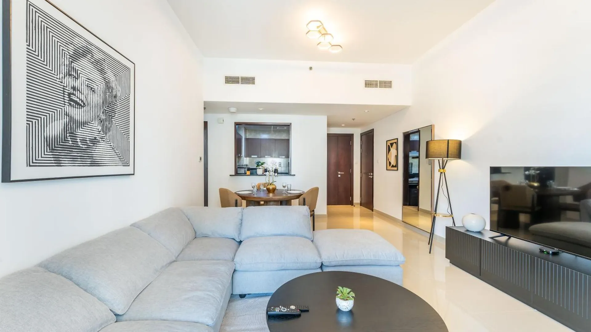 Stylish 1 Bedroom In The Medalist By Pk Holidays Dubai 0*,